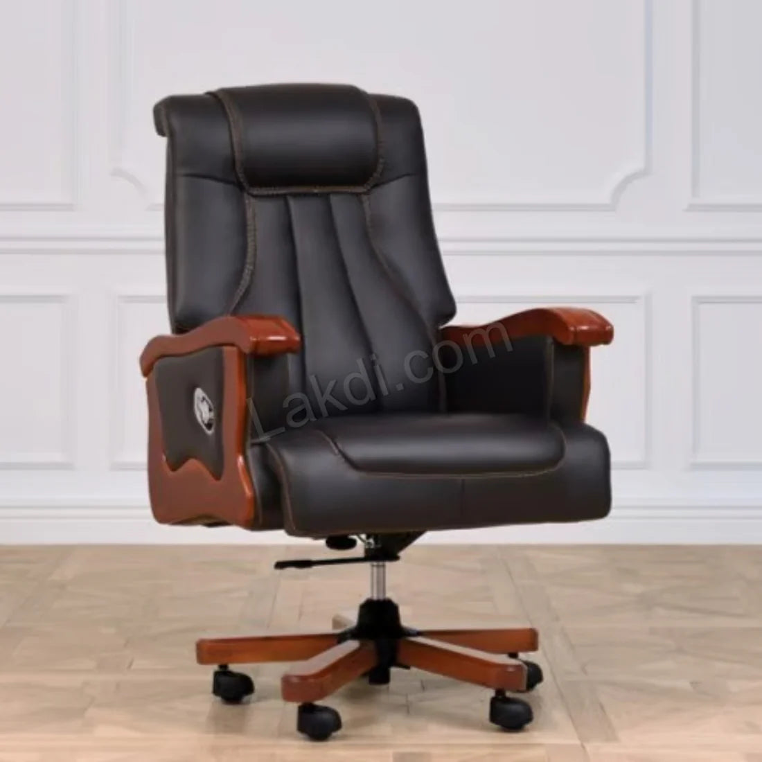 Director Chair for office Made in Plyboard with Leatherette and Soft Padded