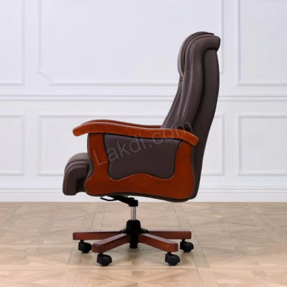 Director Chair for office Made in Plyboard with Leatherette and Soft Padded
