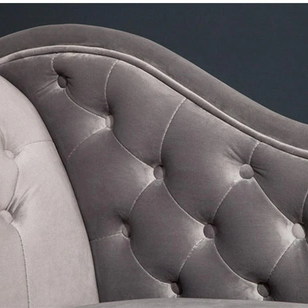 Chesterfield Lounge sofa for Home Furniture Modern Design and Upholstered in Premium Quality