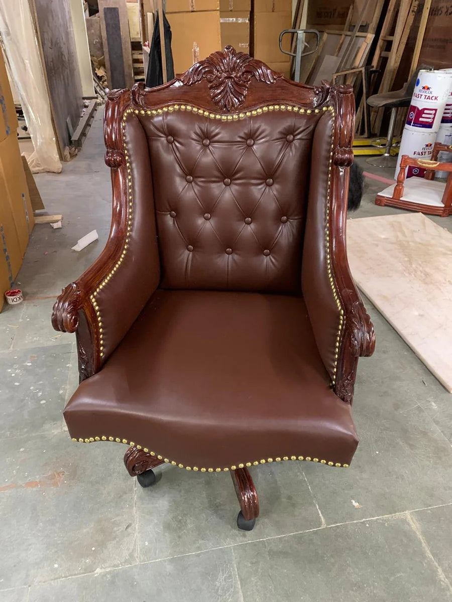 Luxury Design Boss and Director High-Back Leatherette Office Chair