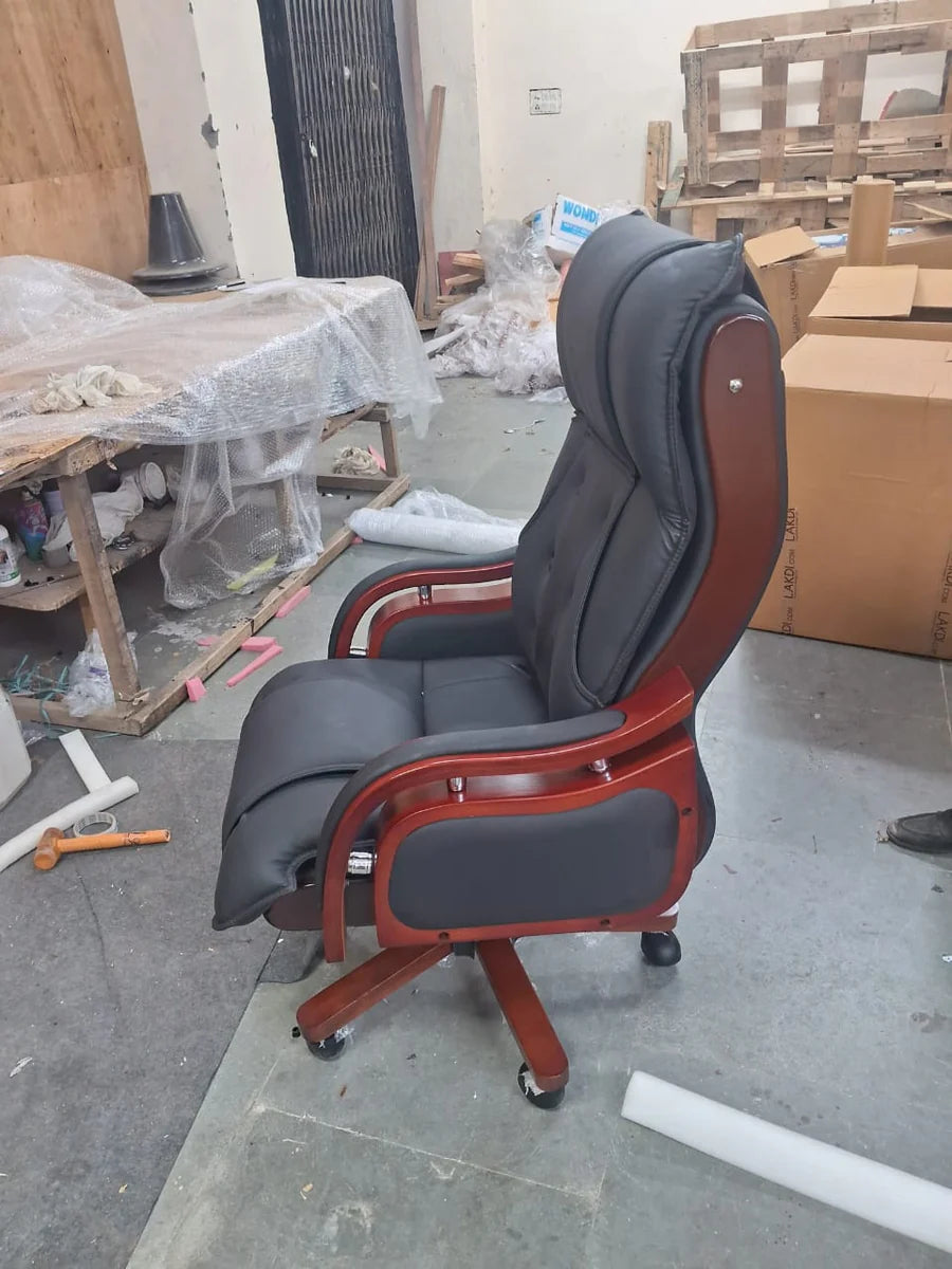 Home And Office High Back Ergonomic Leatherette Director Chair