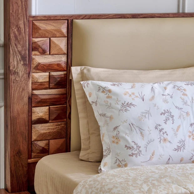 Queen Size Solid Sheesham Wood Poster Bed with Soft Headboard ; without Storage;