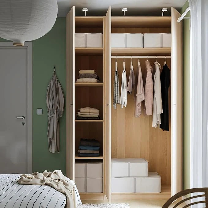 Almirah with Rich Wooden Texture – 3 Doors and 2 Drawers for Stylish Storage