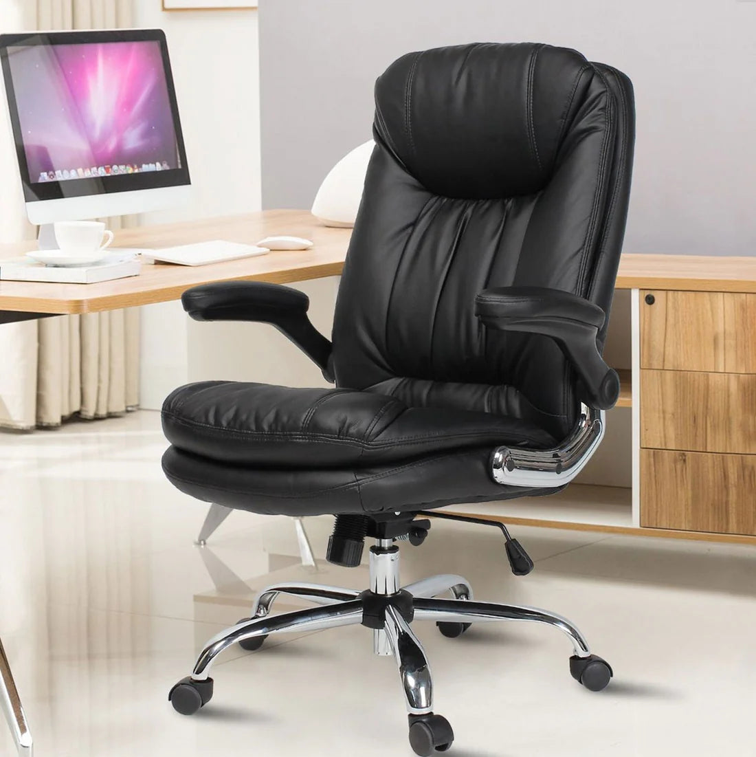 Comfortable Director Chair