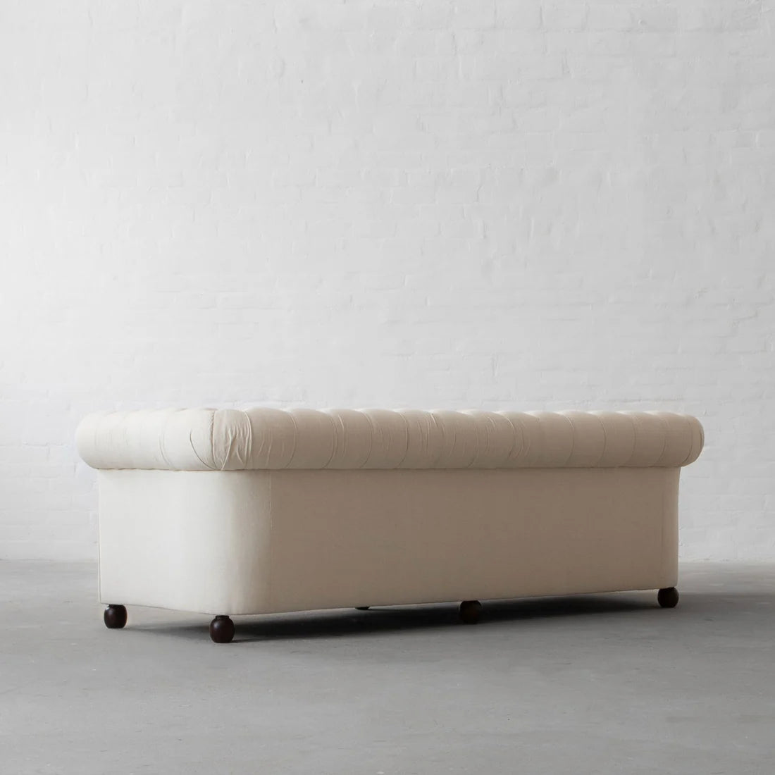3 Seater Chesterfield Sofa Fabric Cotton Line Blend Sofa with Frame Marandi wood & Soft Padded High Quality
