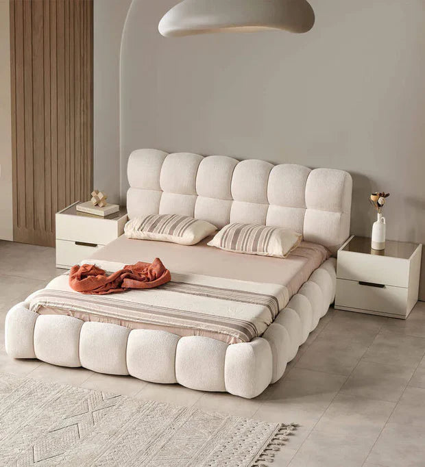 King-Size Bed – Plush Bouclé Upholstery, Hydraulic Under-Bed Storage, Solid Build, Stylish Design